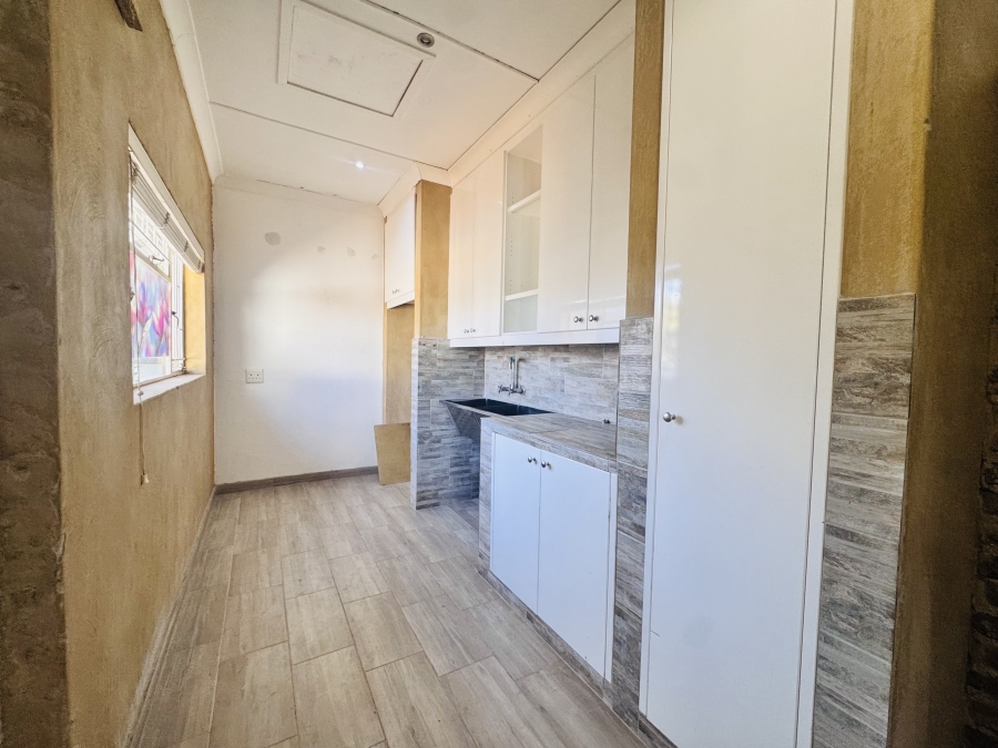 3 Bedroom Property for Sale in Flamwood North West